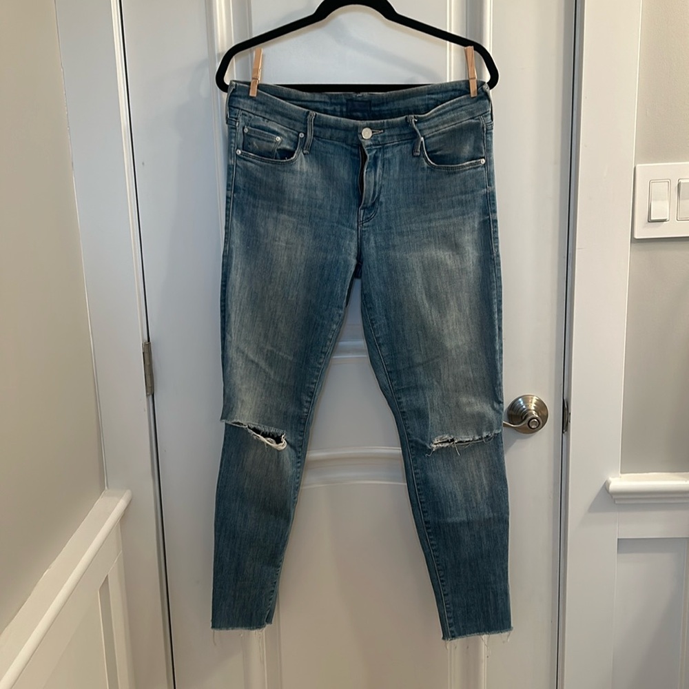 Mother Denim Looker Ankle Fray 28